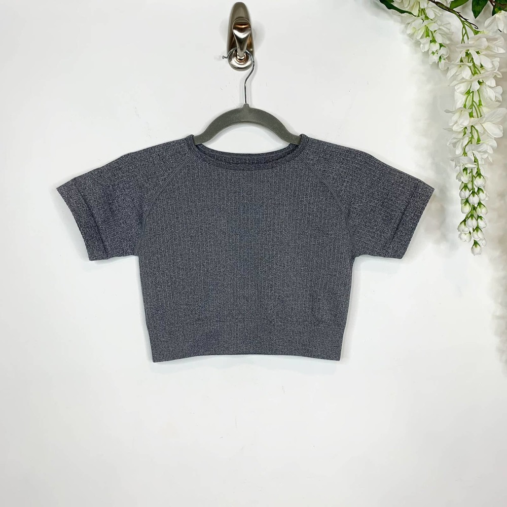 Athleisure crop top compression sports top short sleeves ribbed knit gray - Picture 1 of 6